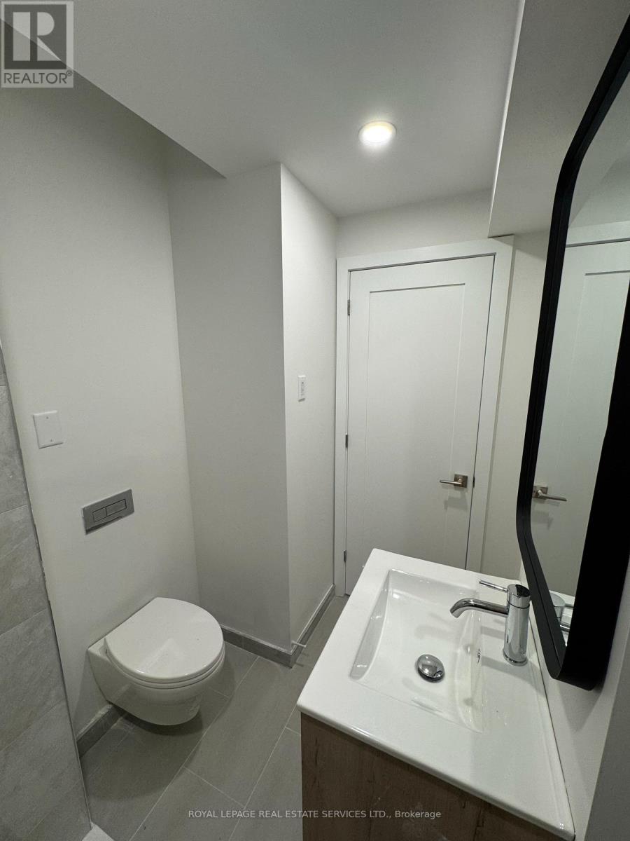 2 Bed, 2 Bath Multi-Family for Rent in Ottawa – C – 61 PINEHURST AVENUE, Ottawa – MLS# X13499022 - Image 9