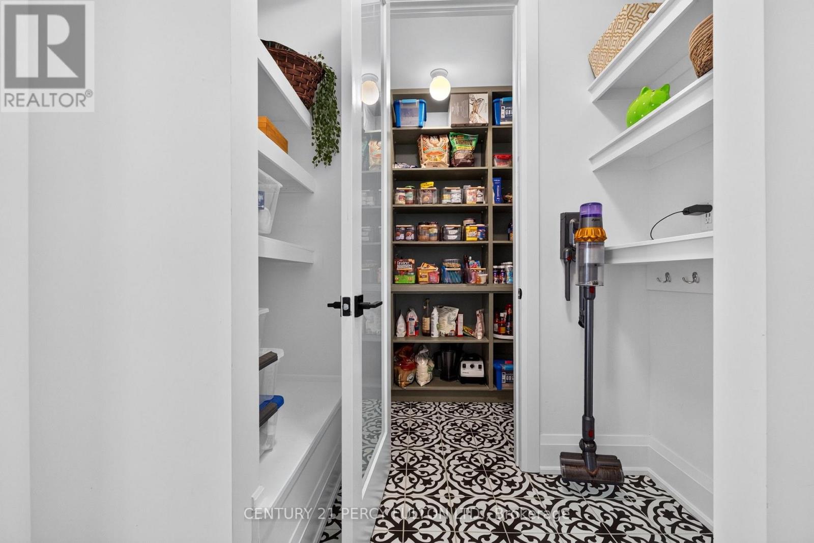 1477 MOCKINGBIRD SQUARE - 22