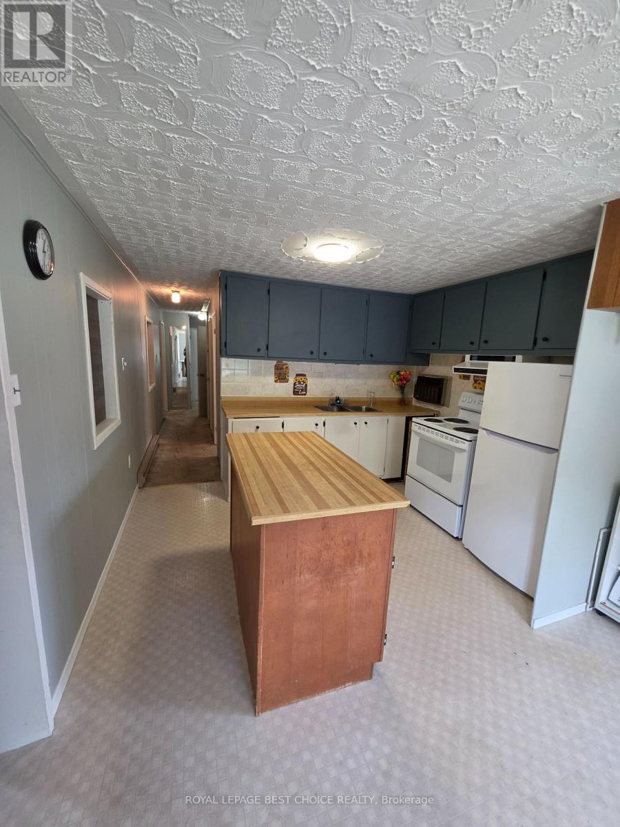 20 GOWARD AVENUE - 10