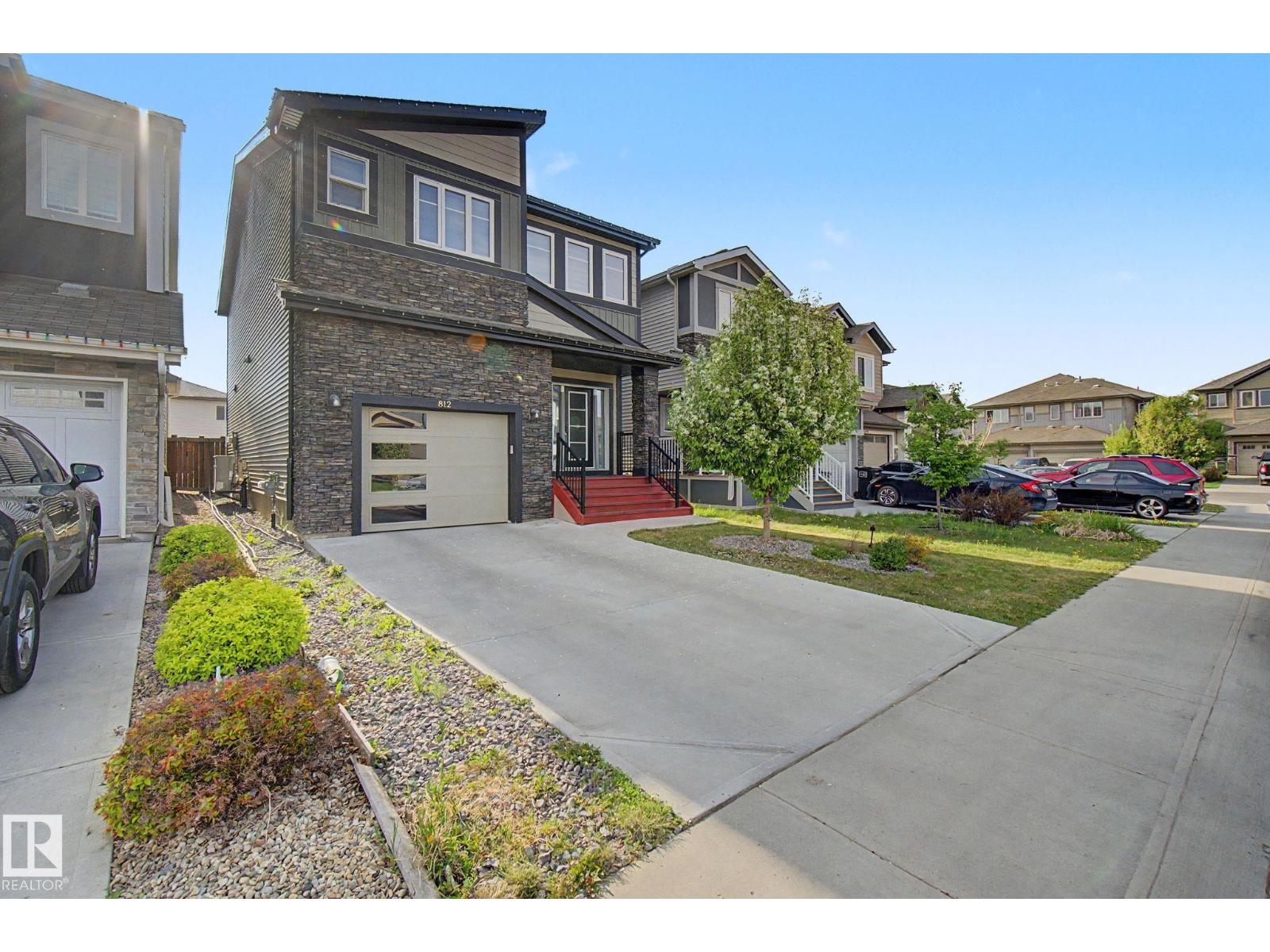 812 176 ST SW - 32