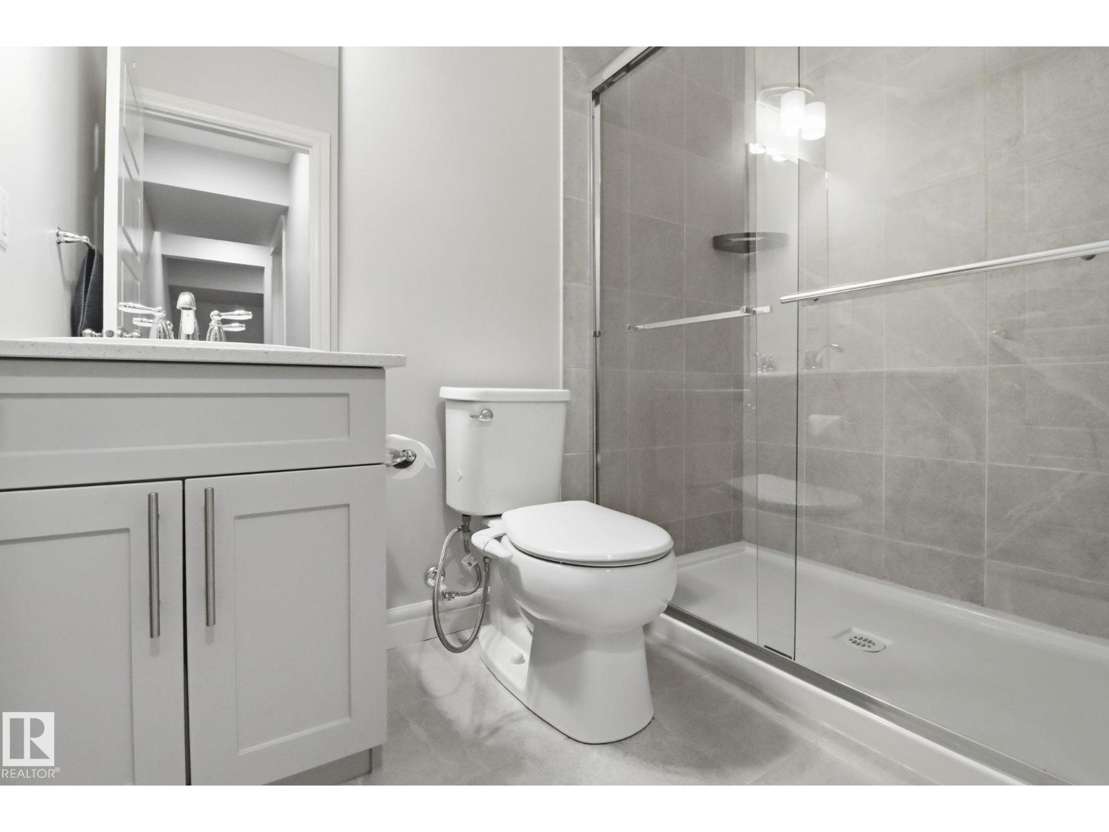 812 176 ST SW - 25