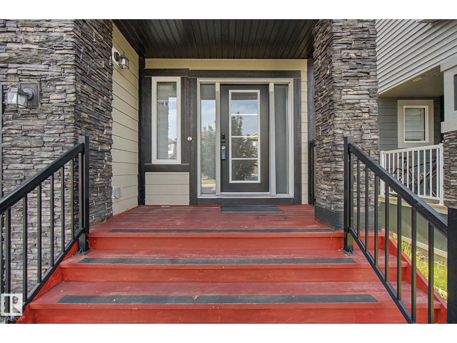 812 176 ST SW - 34