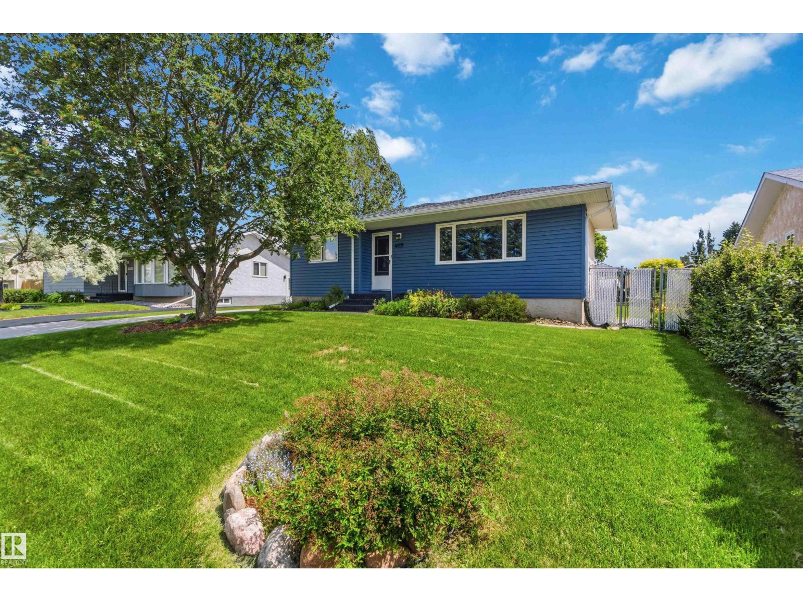 4419 47 ST - photo 2
