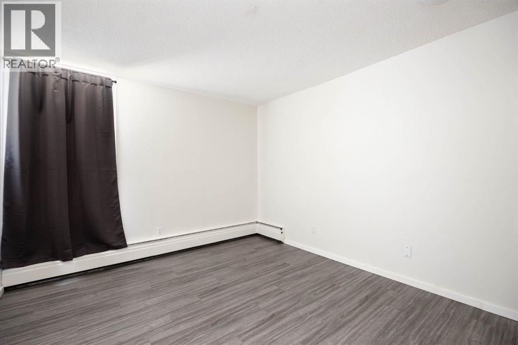 1009, 11721 Macdonald Drive — photo 12