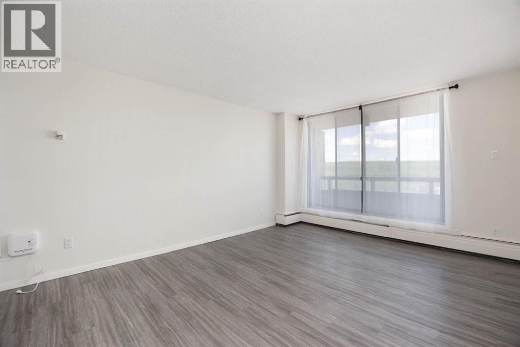 1009, 11721 Macdonald Drive — photo 7