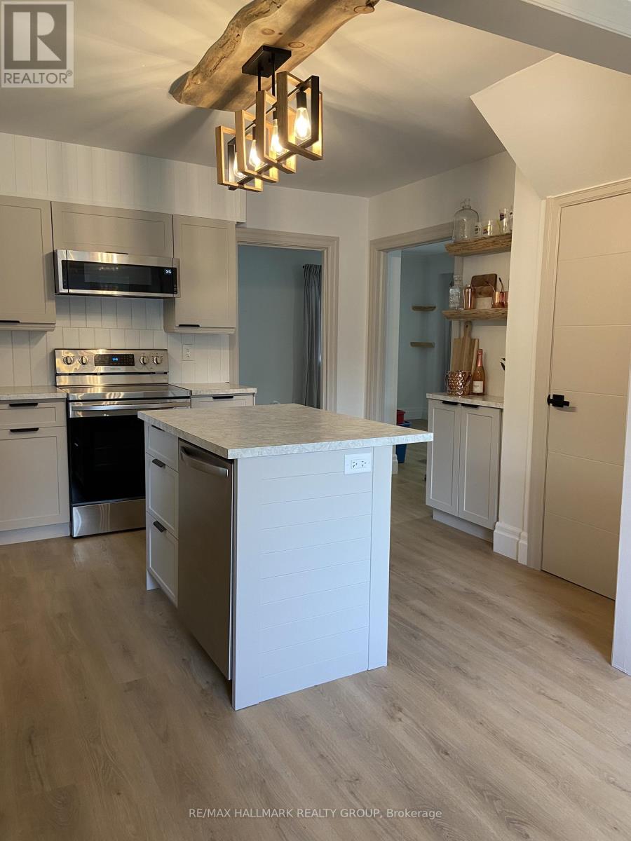 2545 MARKET STREET - 13