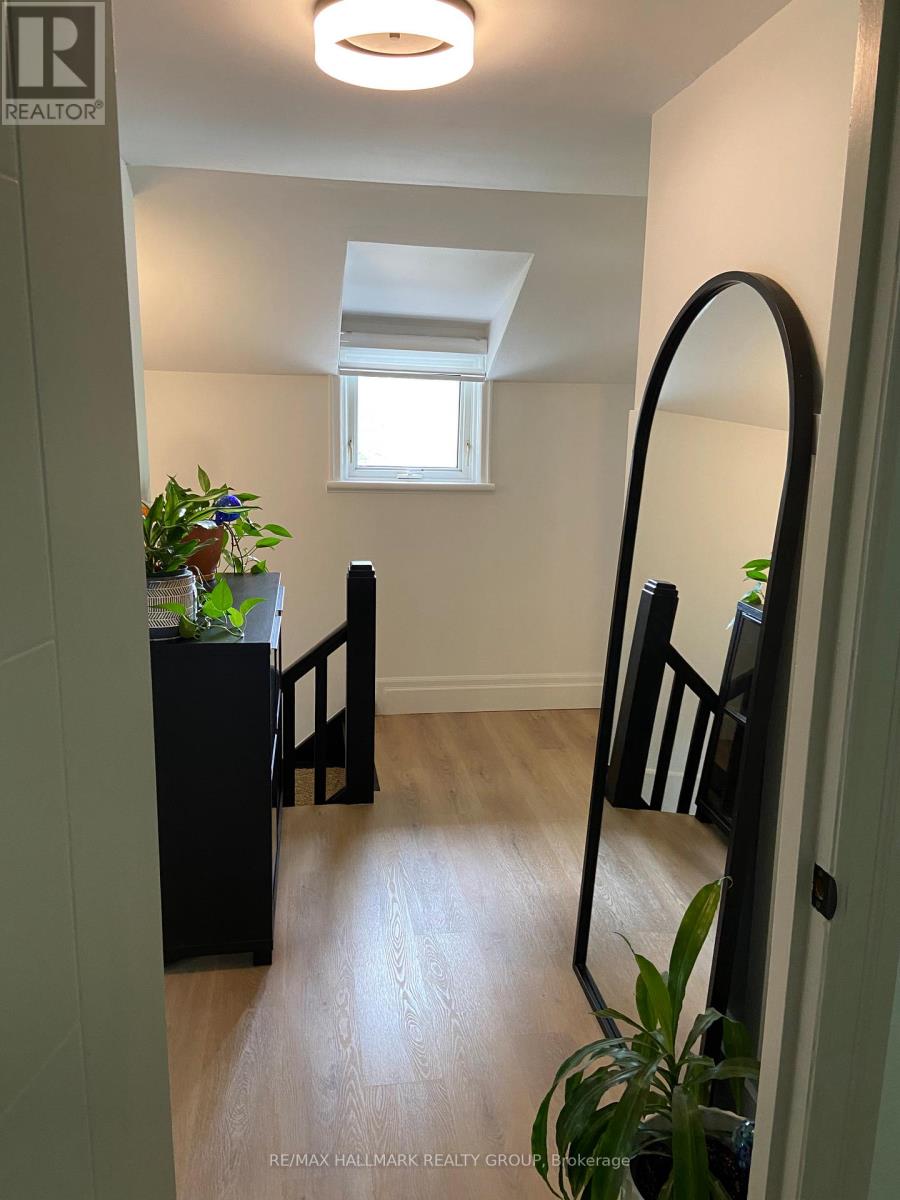 2545 MARKET STREET - 25