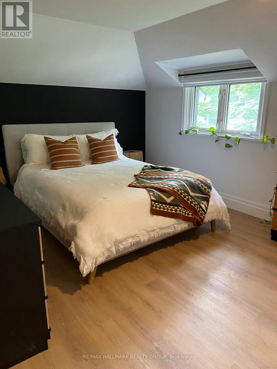 2545 MARKET STREET - 27