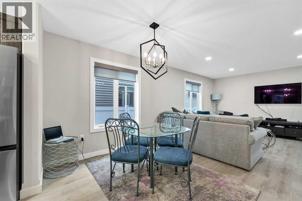 162 Somerset Way SE — photo 13