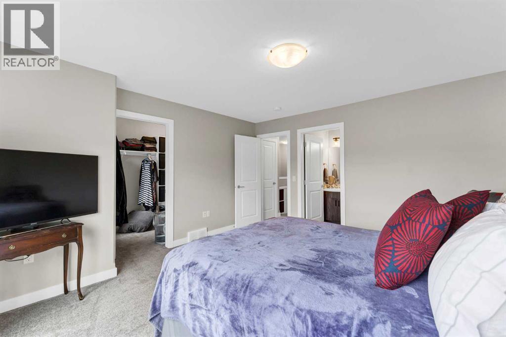 162 Somerset Way SE — photo 34