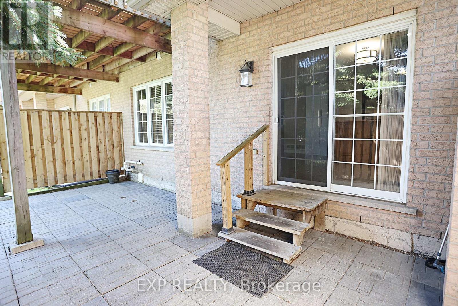 #9 2 HARBOUR DRIVE - 11