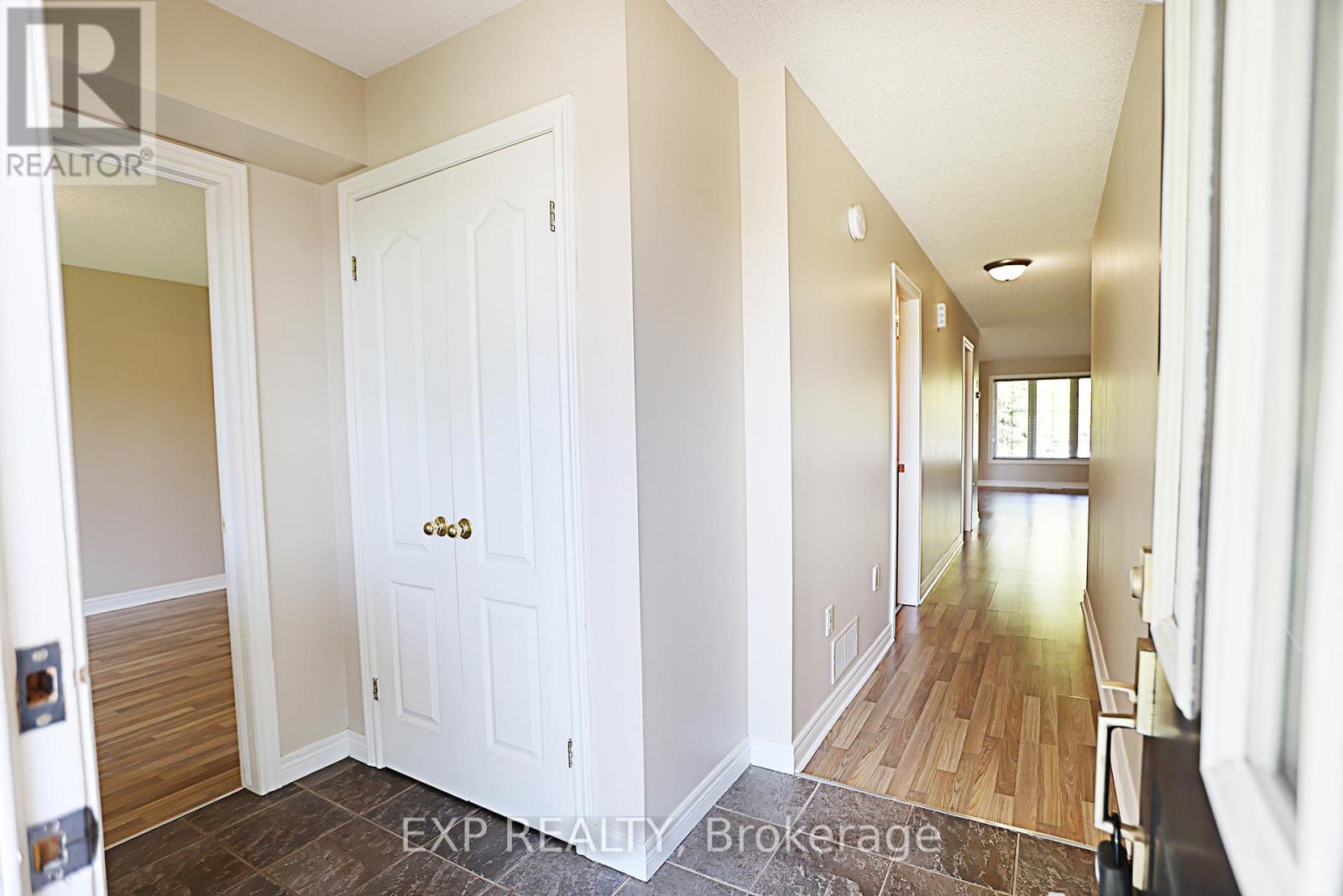 #9 2 HARBOUR DRIVE - 19