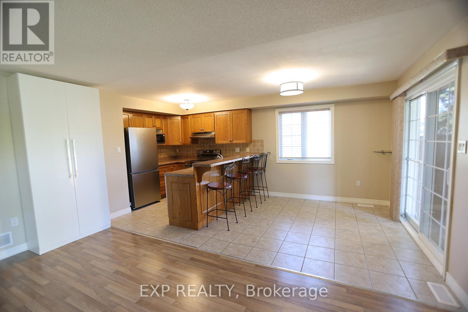 #9 2 HARBOUR DRIVE - 7