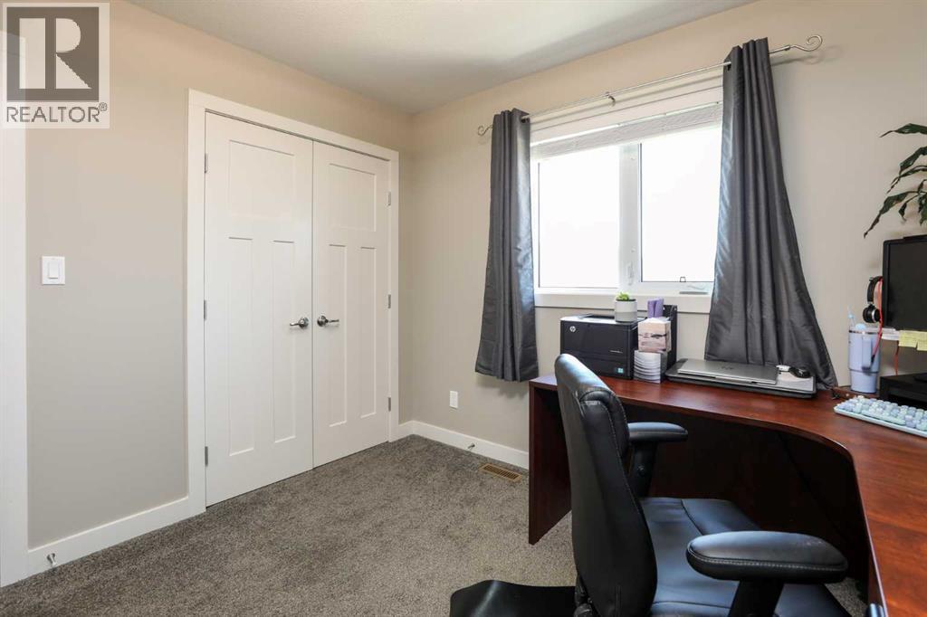 408 11B Street — photo 21
