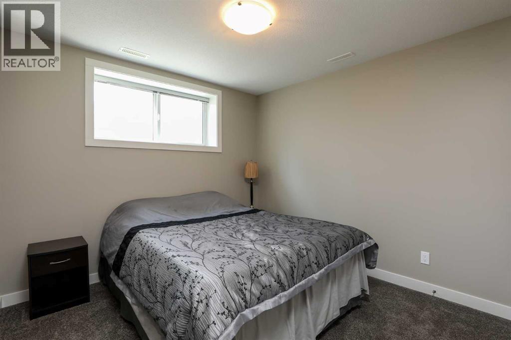 408 11B Street — photo 28