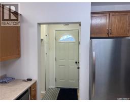 Foyer - 530 5th Street Ne, Wadena, SK S0A4J0 Photo 7