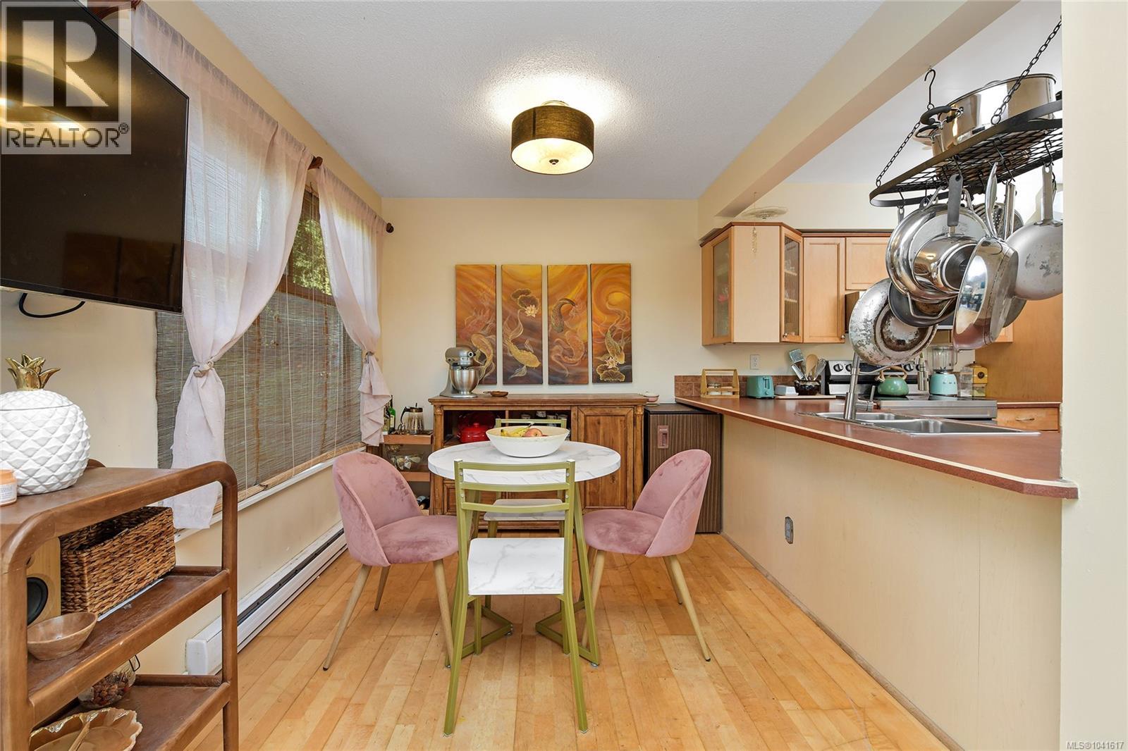 524 Crossandra Cres - 4