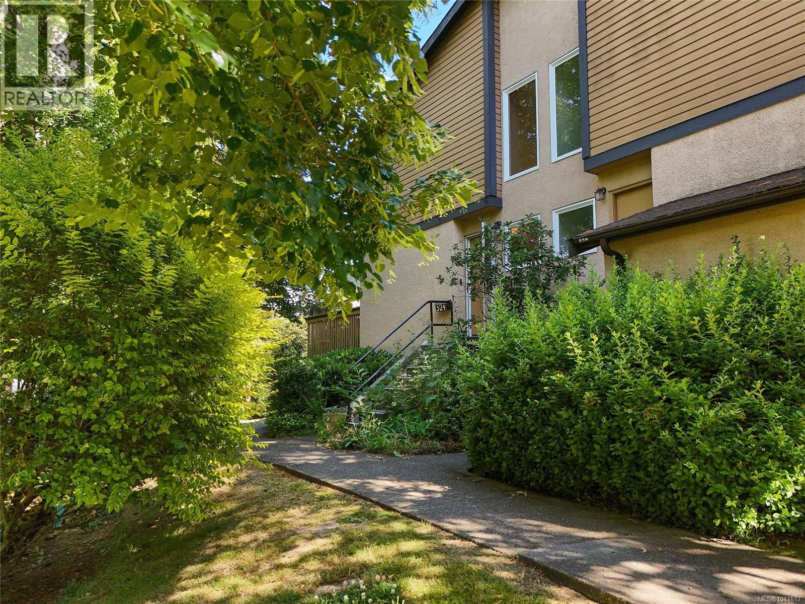 524 Crossandra Cres - 1