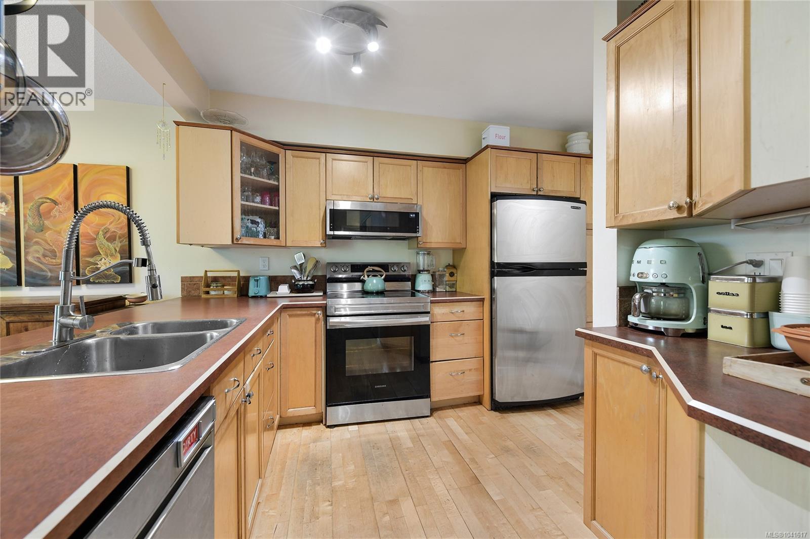 524 Crossandra Cres - 6