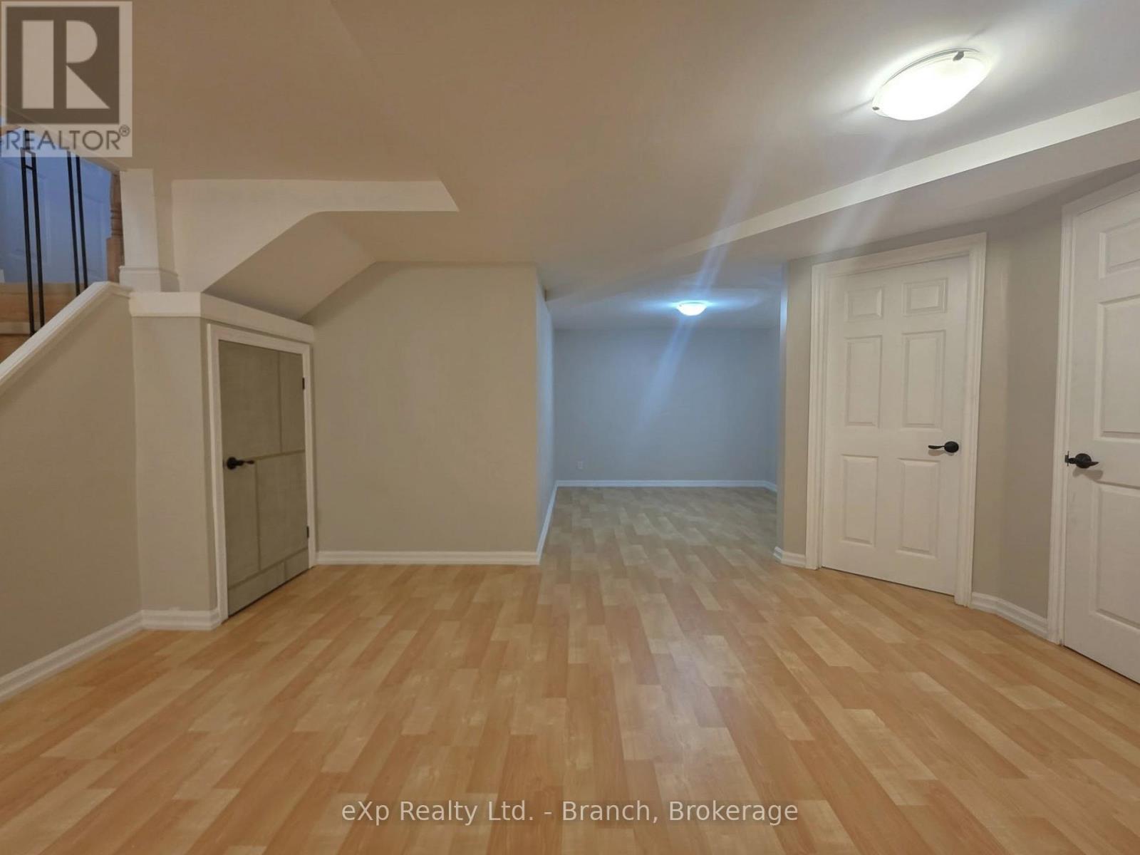4 BARON STREET - 23