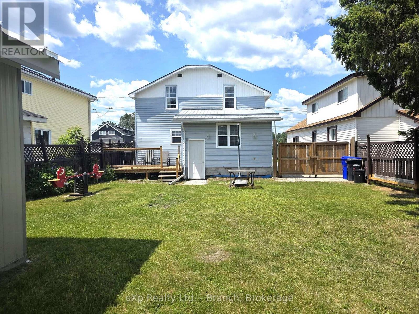 4 BARON STREET - 5