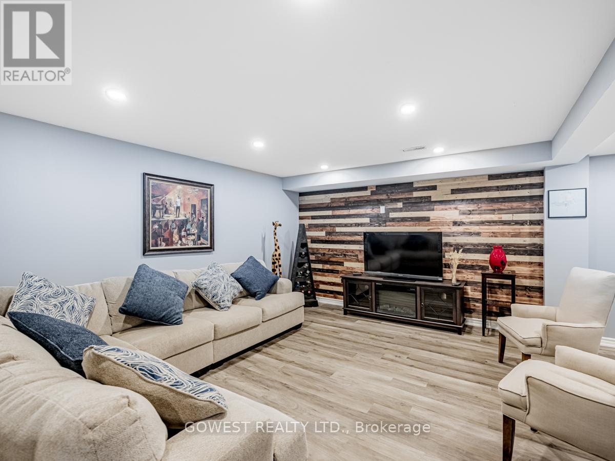 #31 3050 ORLEANS ROAD - 24