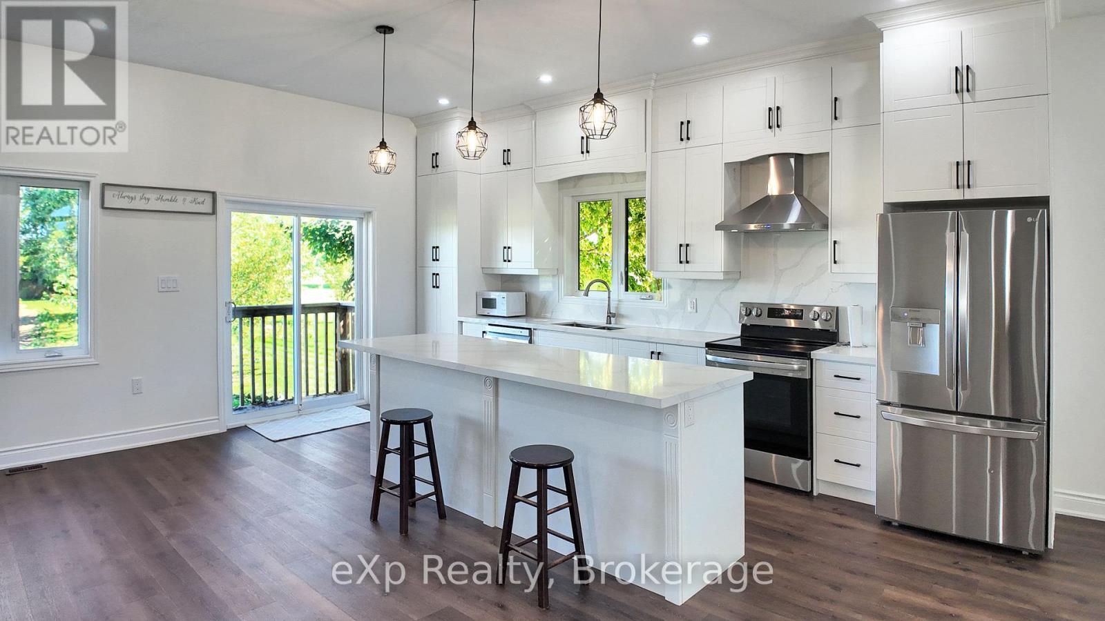 221 FORLER STREET - 10