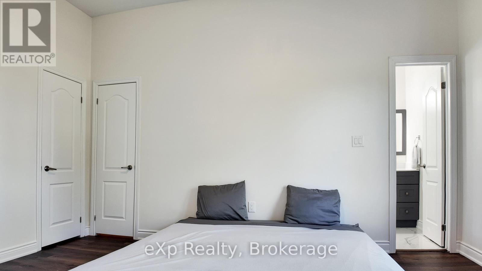 221 FORLER STREET - 16