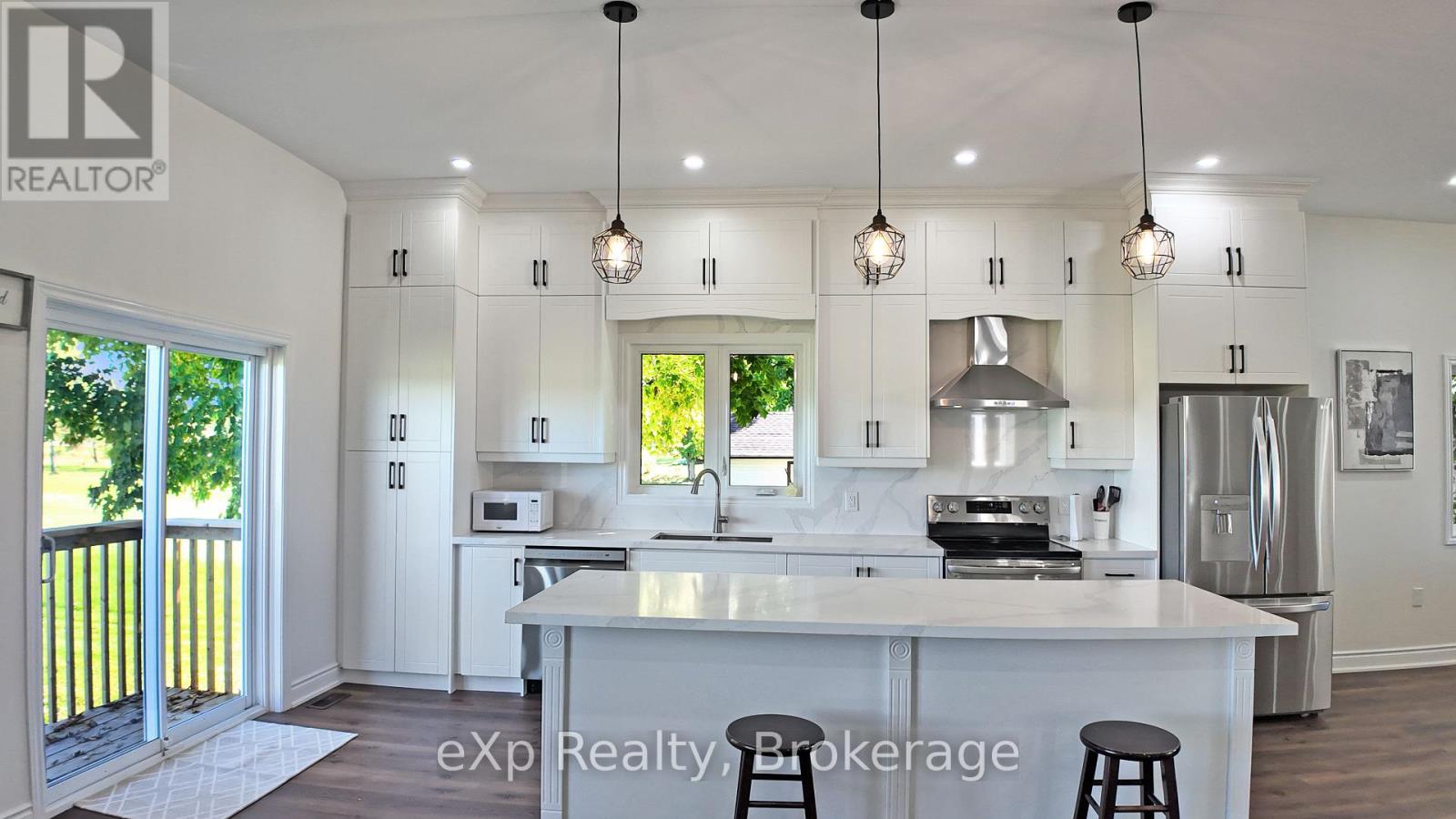 221 FORLER STREET - 9