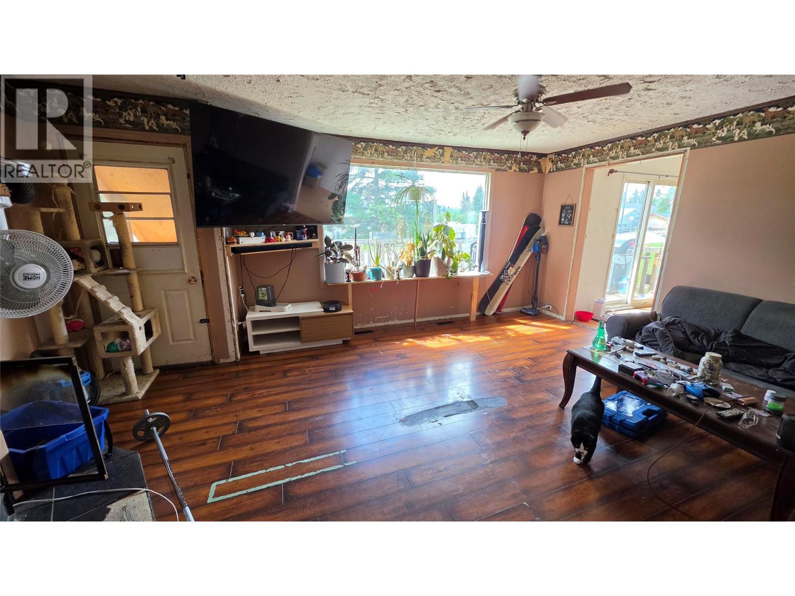 1416 94 Avenue - 10
