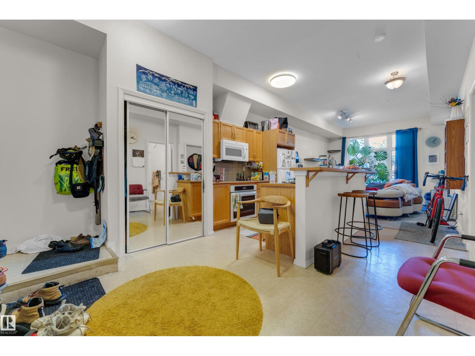 #129 10407 122 ST NW - 12
