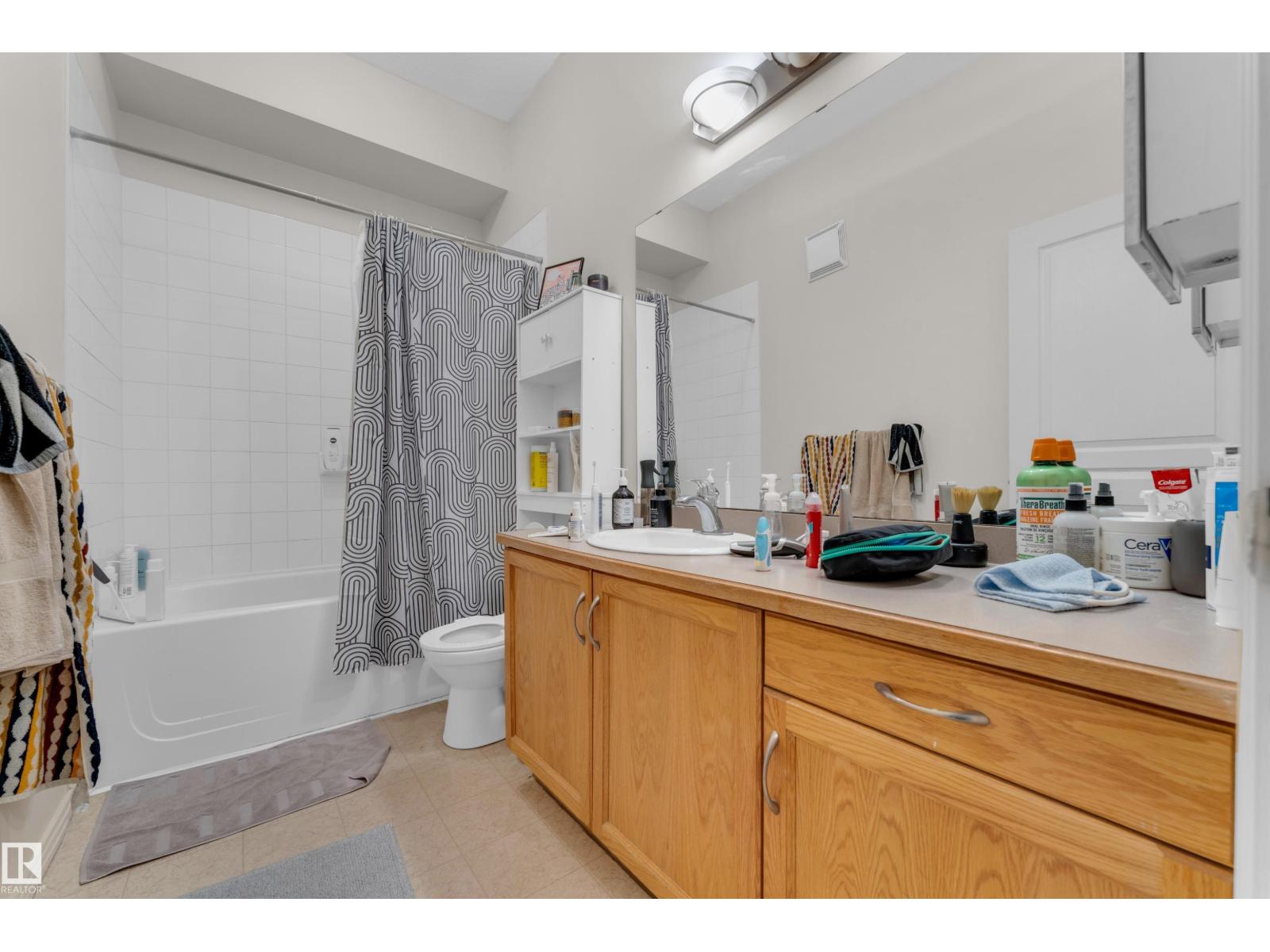 #129 10407 122 ST NW - 14