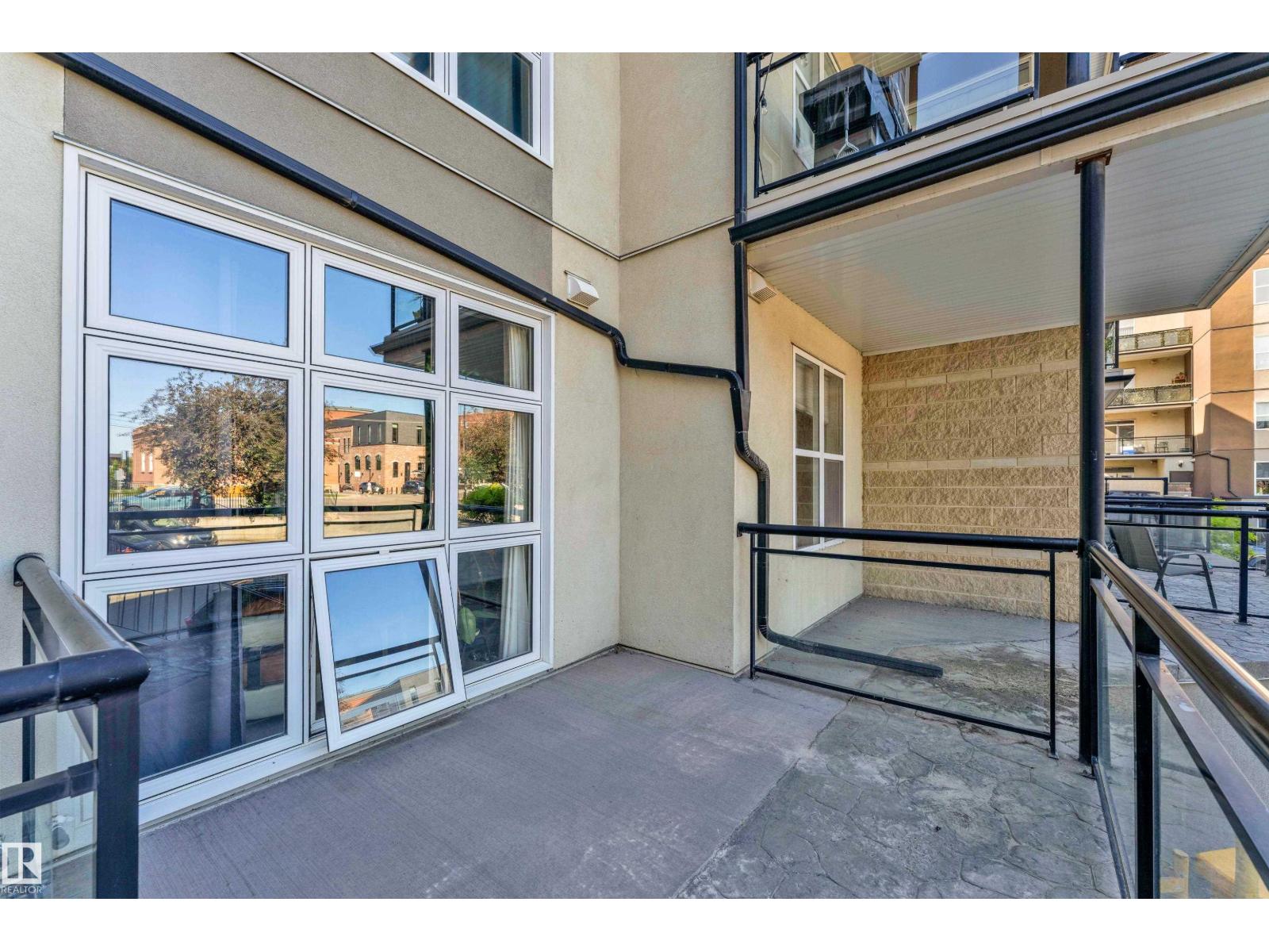 #129 10407 122 ST NW - 25