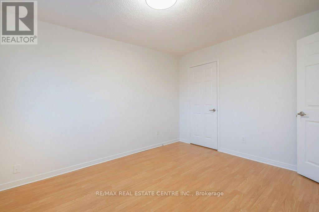 796 BUCKINGHAM COURT - 37
