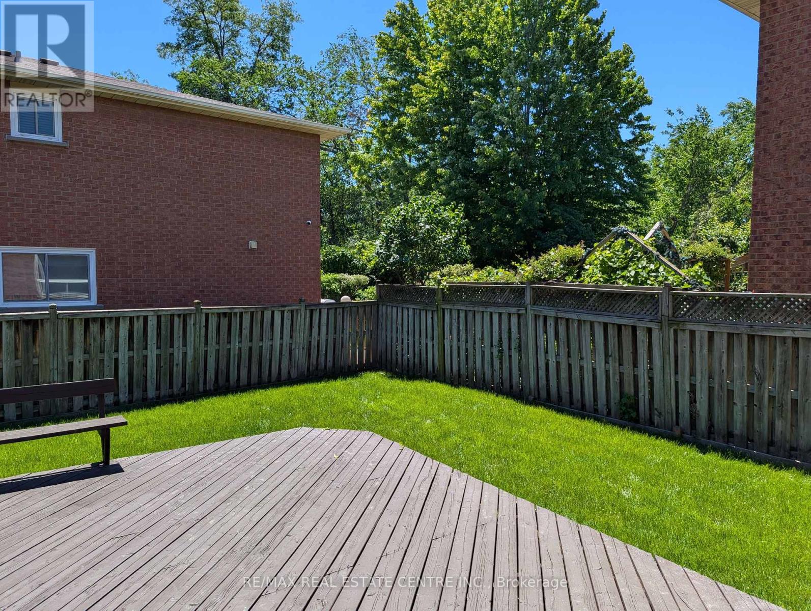 796 BUCKINGHAM COURT - 48