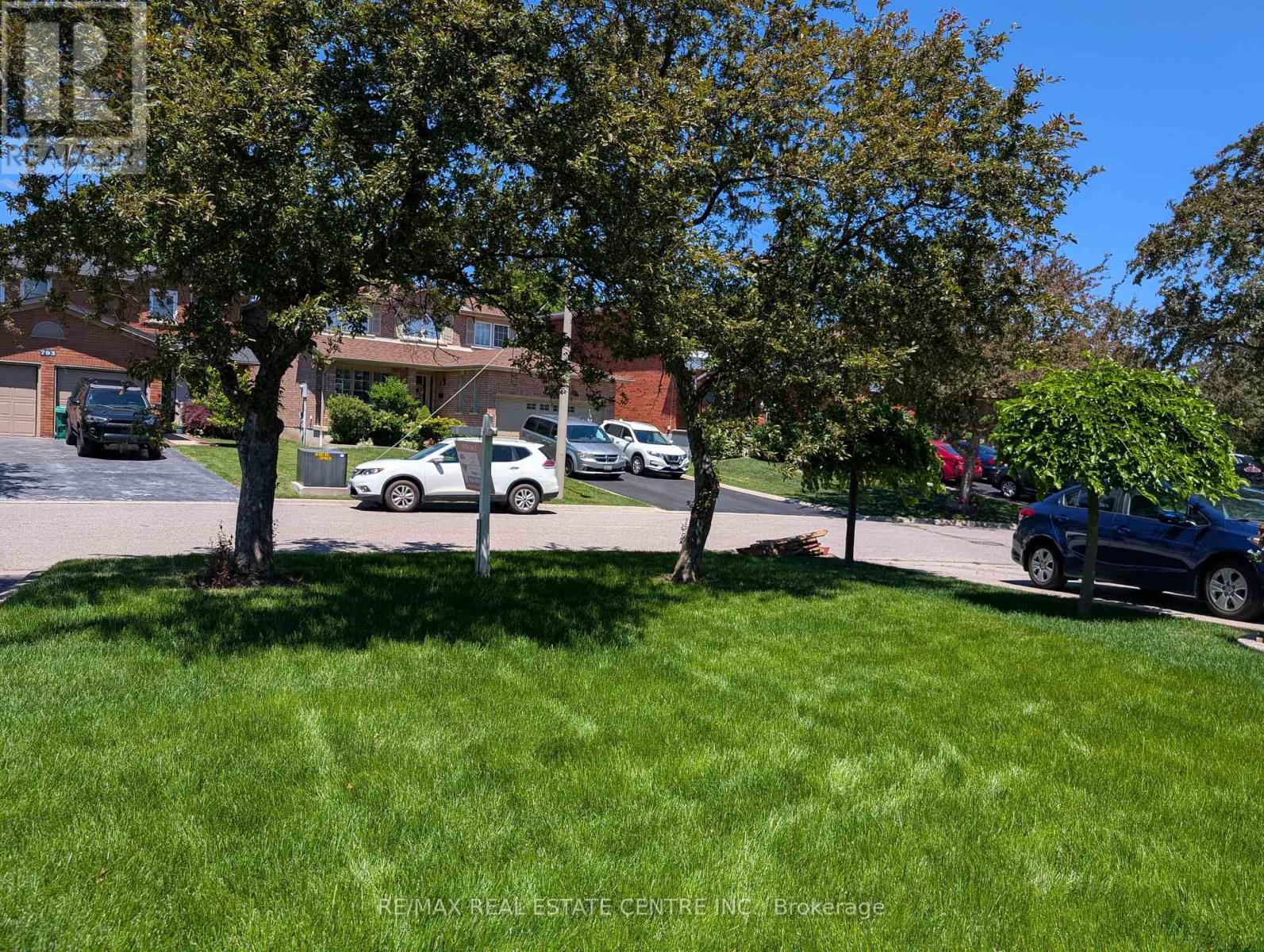 796 BUCKINGHAM COURT - 6