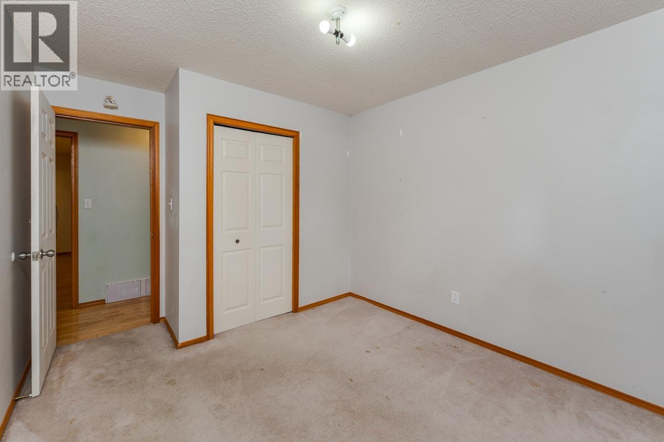 633 JOHNSON STREET - 20