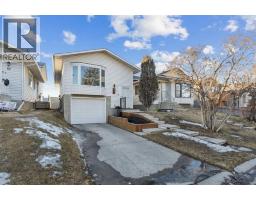 65 Tararidge Close NE - photo 2