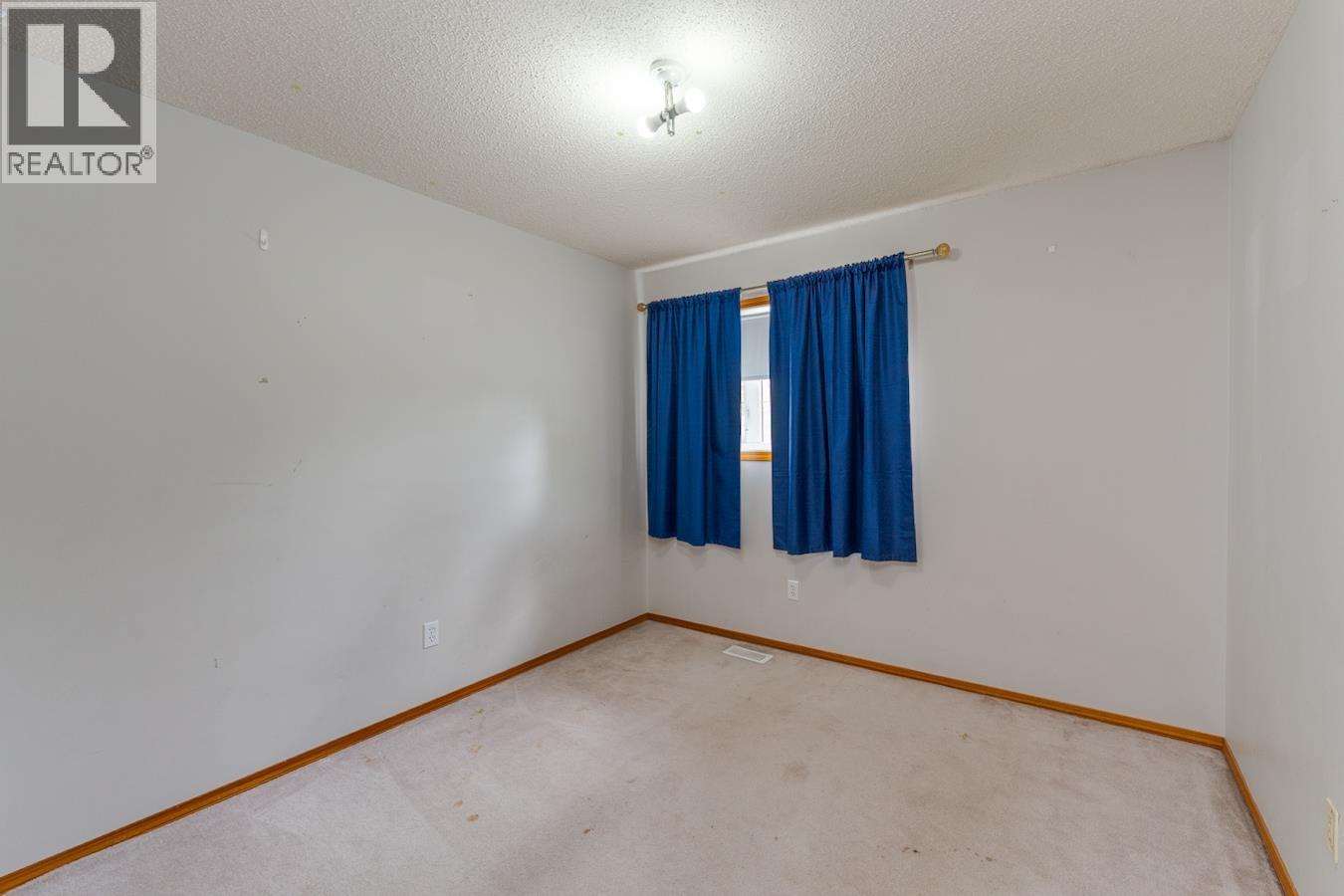 633 JOHNSON STREET - 19