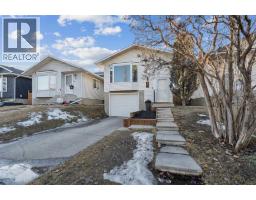 65 Tararidge Close NE - photo 3