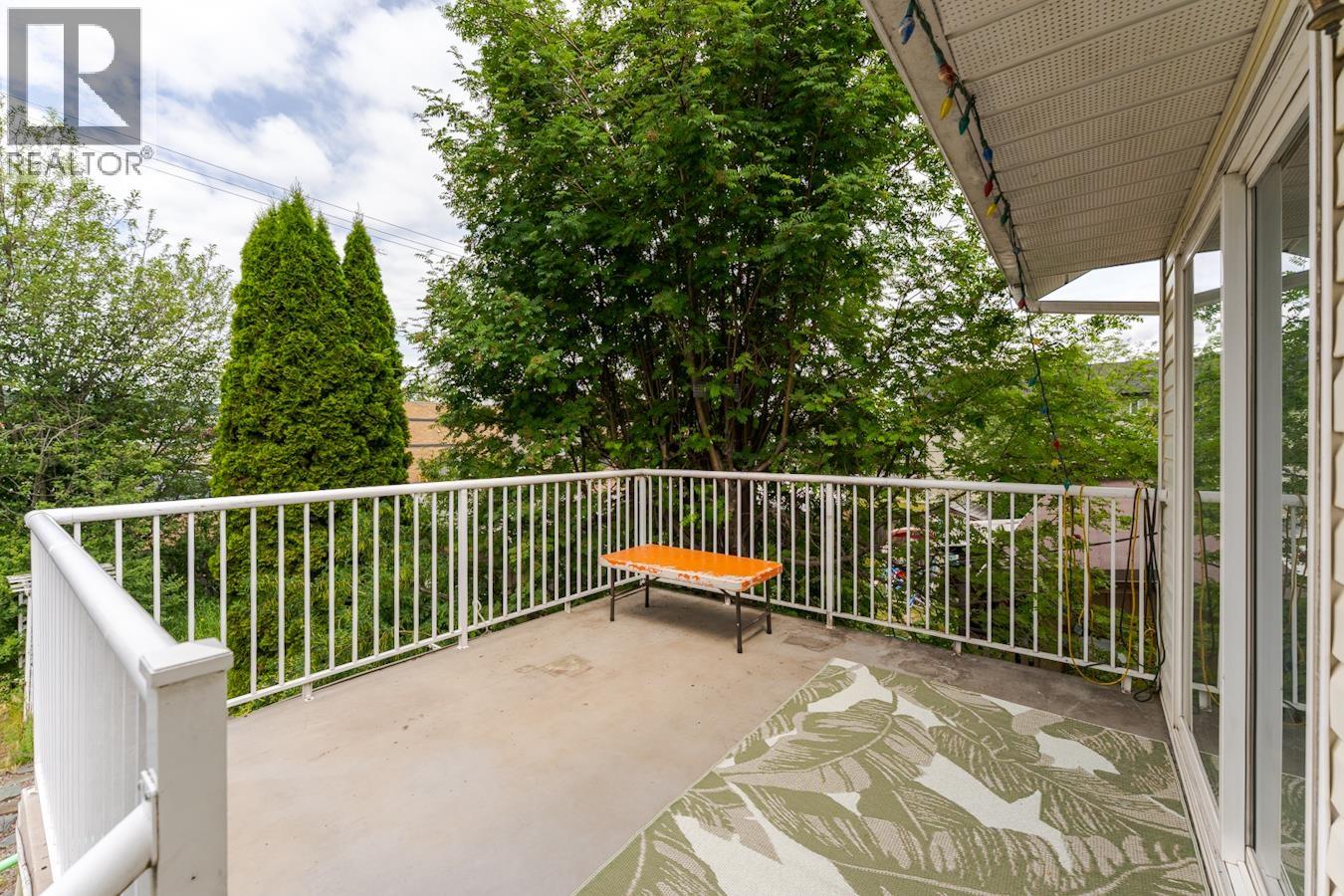 633 JOHNSON STREET - 33