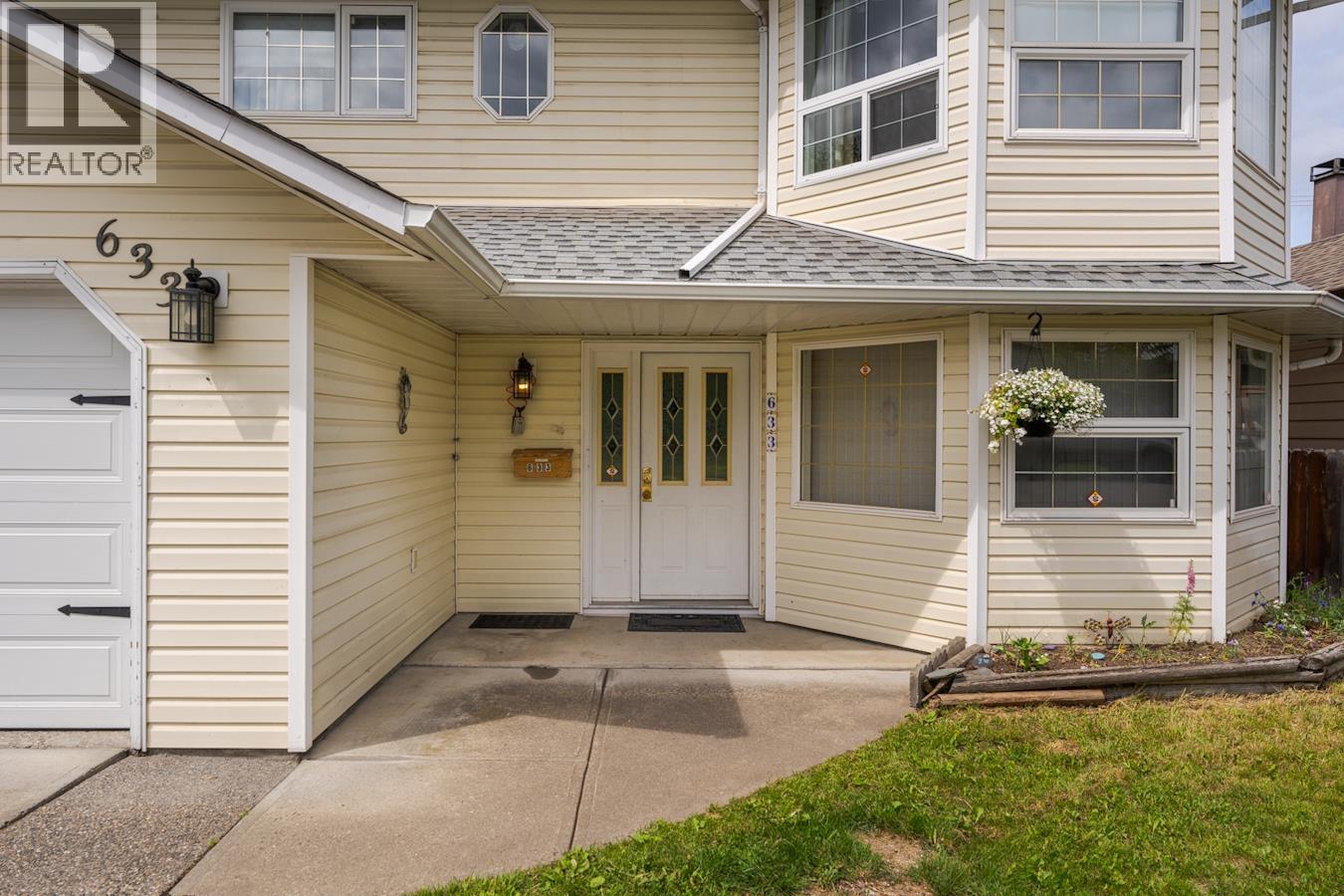 633 JOHNSON STREET - 38