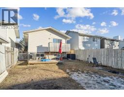 65 Tararidge Close NE - photo 30
