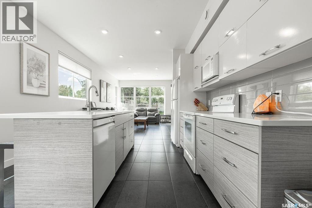 1302 Edward AVENUE - photo 4