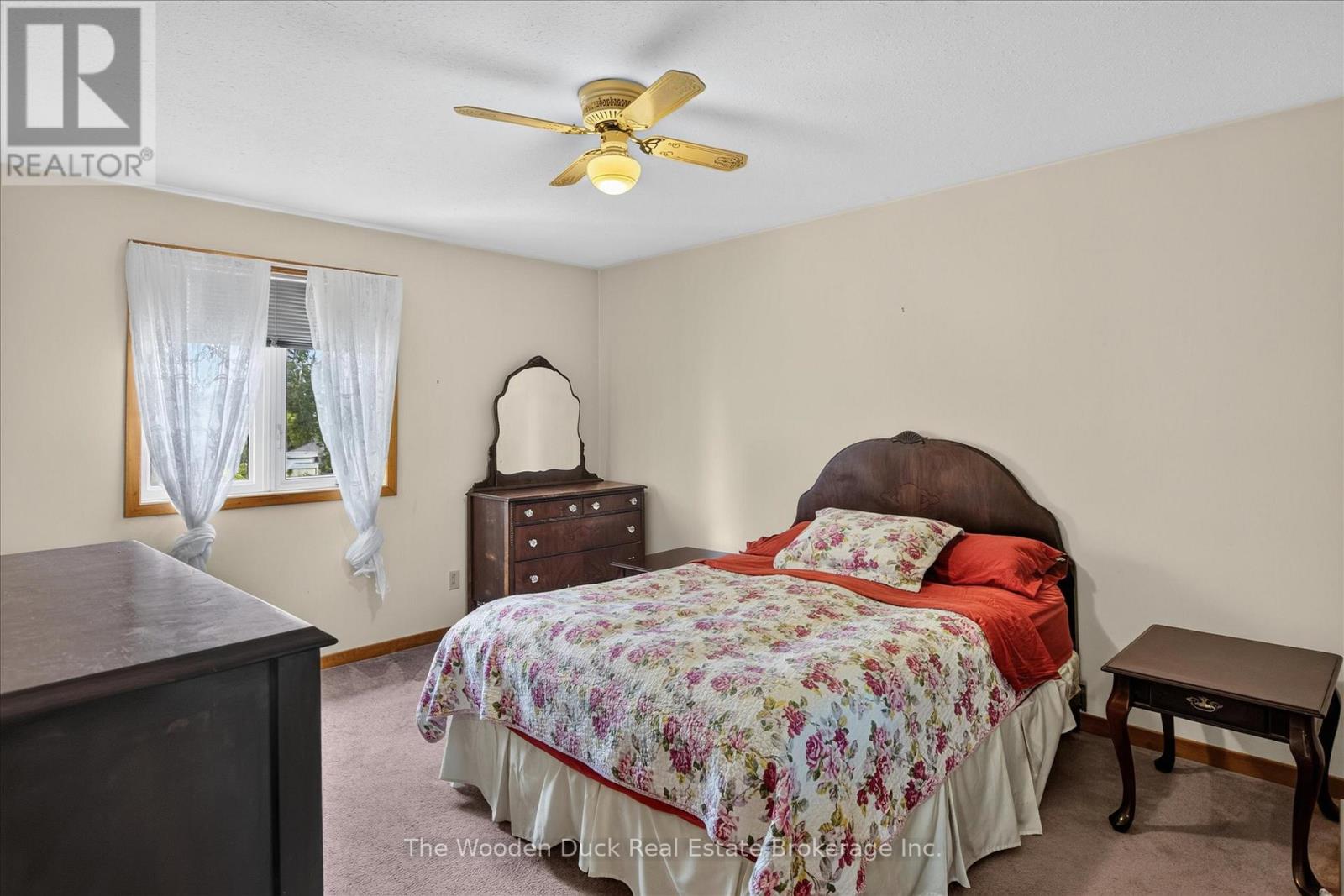 1119 HUMPHRIES LINE - 24
