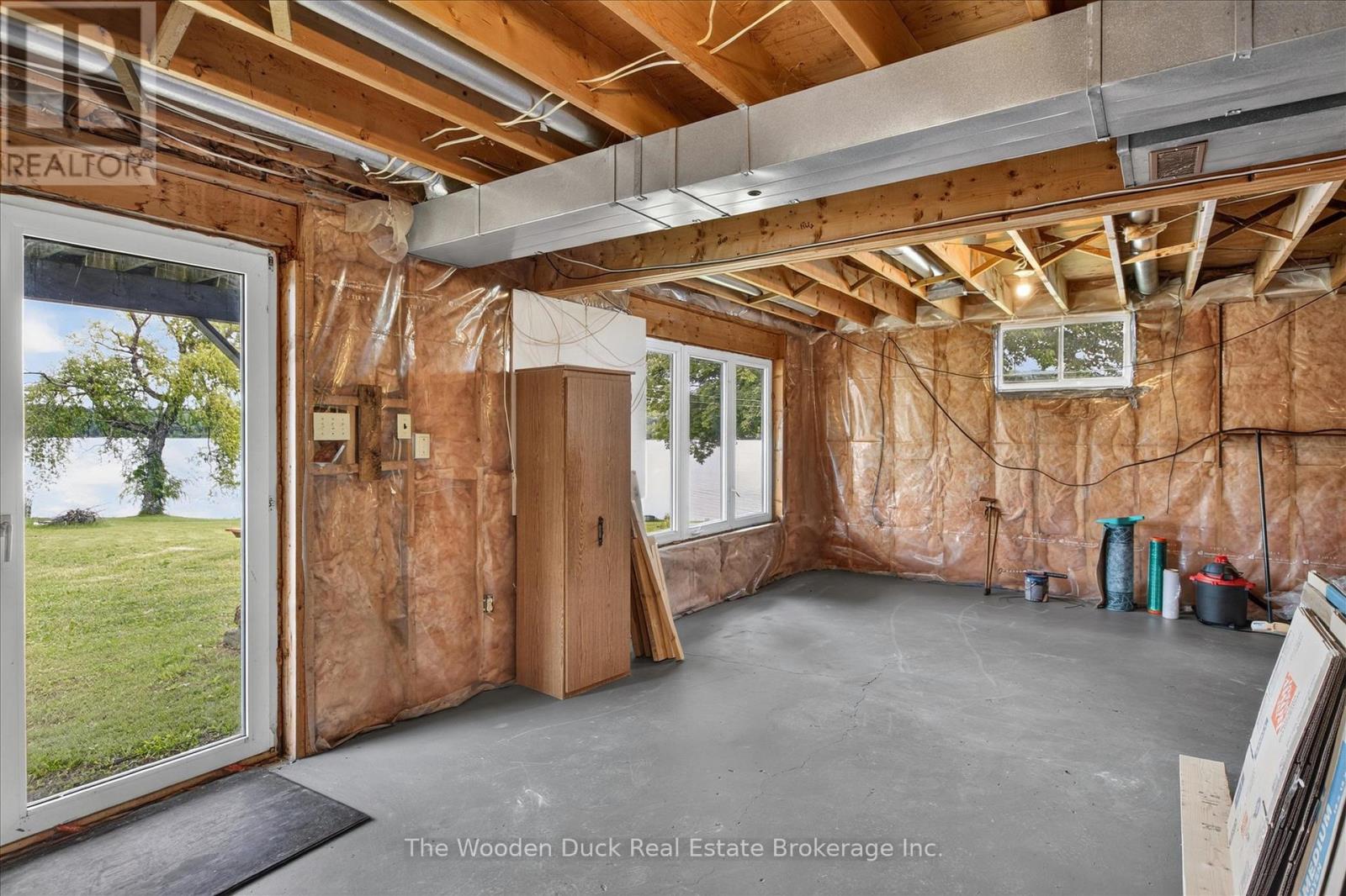 1119 HUMPHRIES LINE - 33