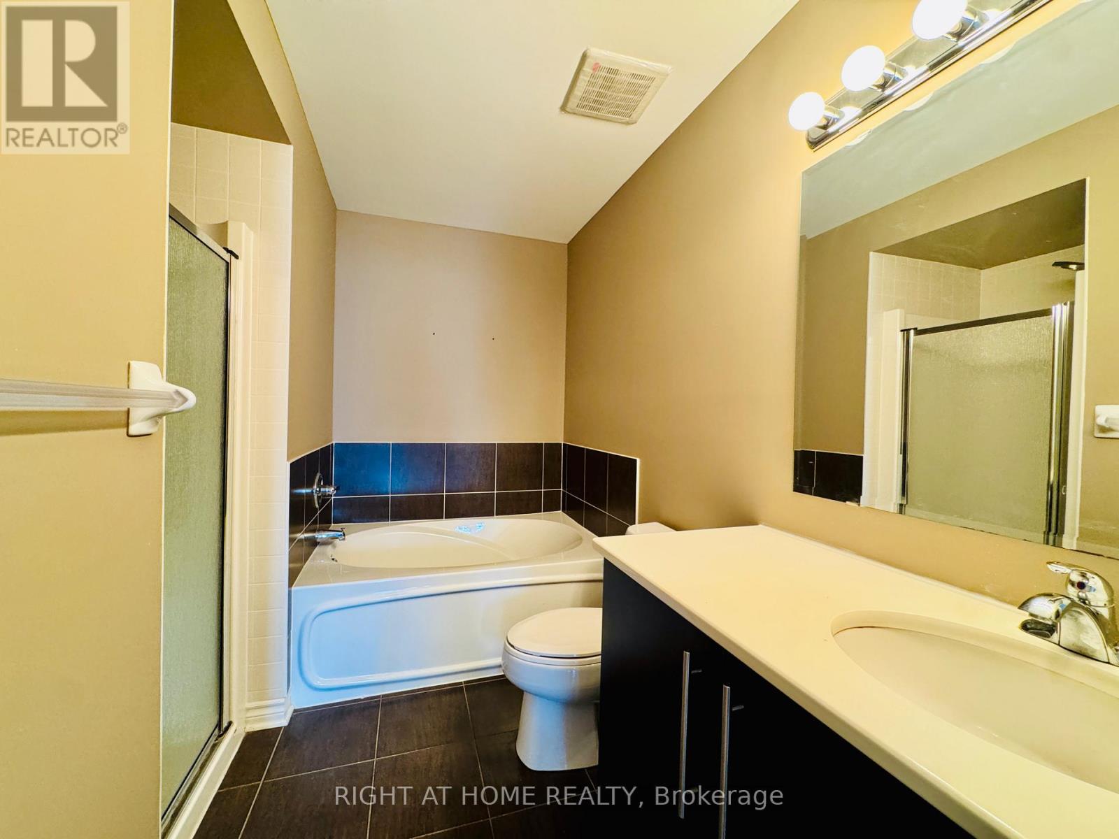 3 Bed, 3 Bath House for Rent in Ottawa – 204 BADGELEY AVENUE, Ottawa – MLS# X13499136 - Image 14