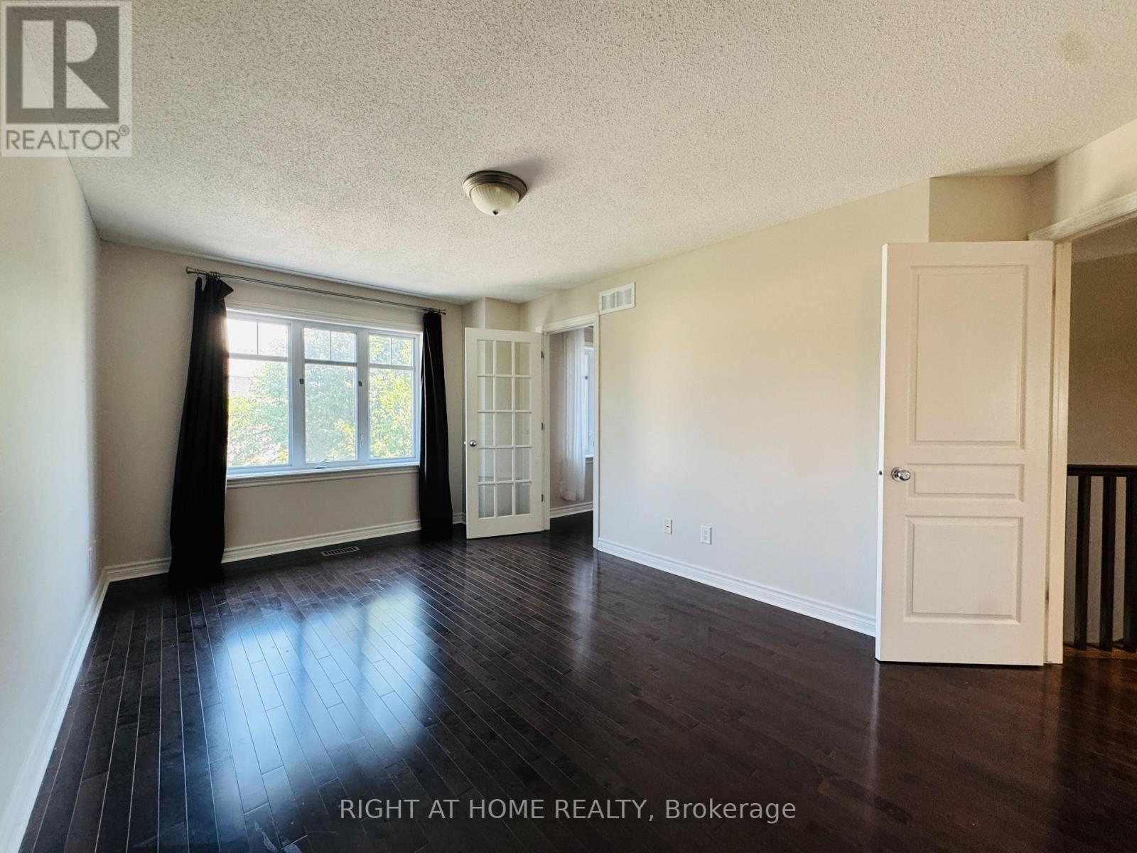 3 Bed, 3 Bath House for Rent in Ottawa – 204 BADGELEY AVENUE, Ottawa – MLS# X13499136 - Image 16