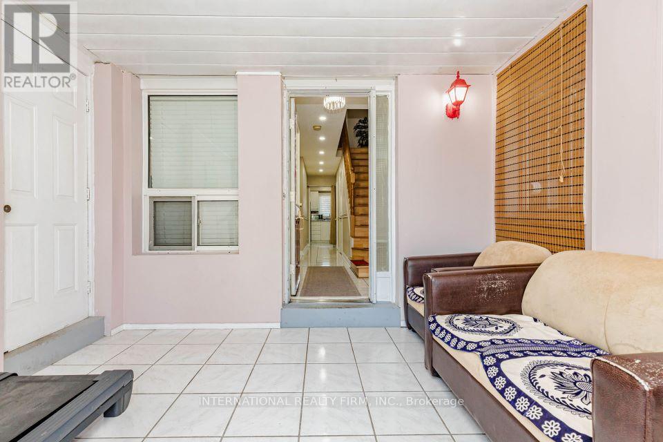 26 SANDMERE AVENUE - 3