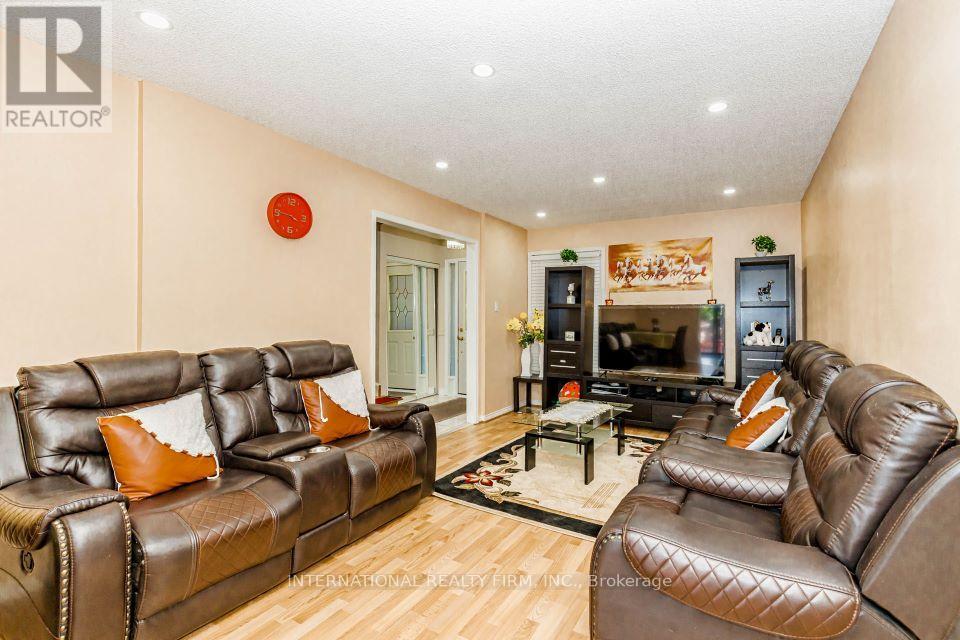 26 SANDMERE AVENUE - 8